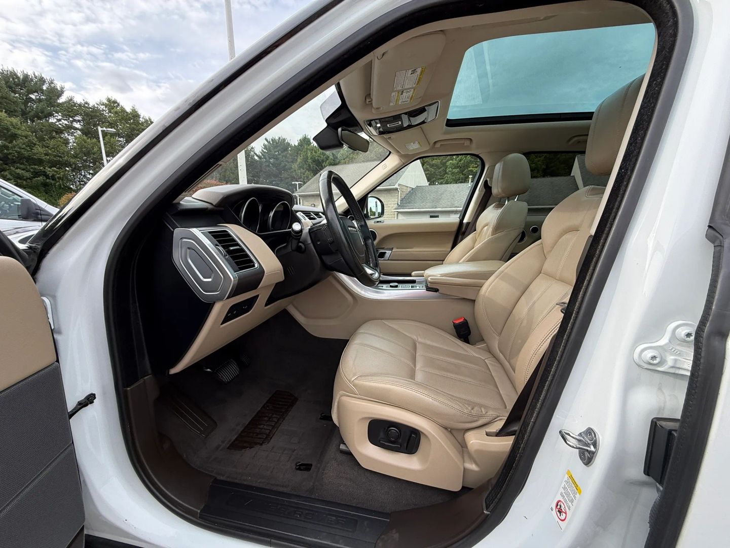 land rover range rover sport 2017 SALWG2FV7HA169077 image land rover range rover sport 2017 SALWG2FV7HA169077 image